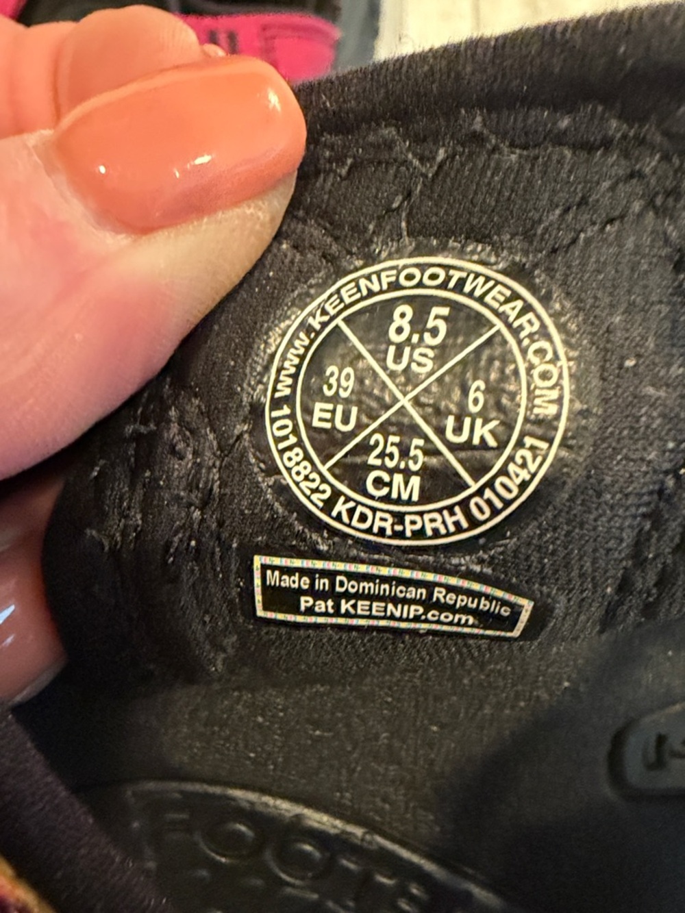 Keen Rainbow Strap Outdoor Sandals - Black Base - Picture 5 of 5